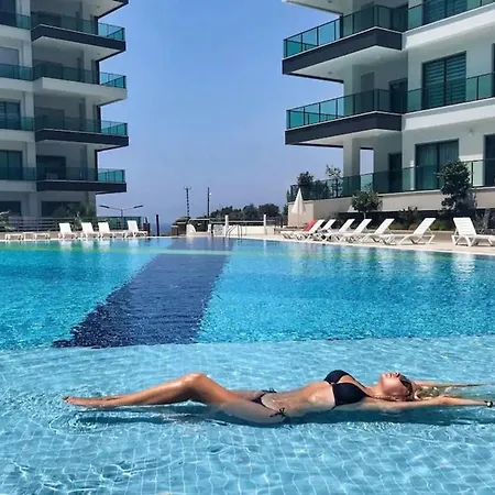 Konak Homes Apartment D3 아파트